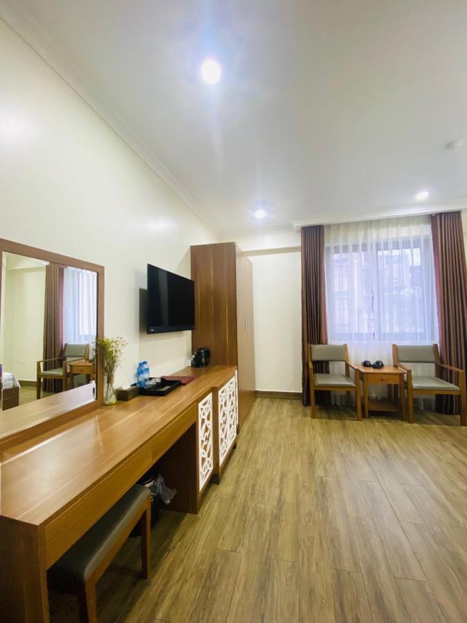 White Crown Hotel Ha Long Exterior foto